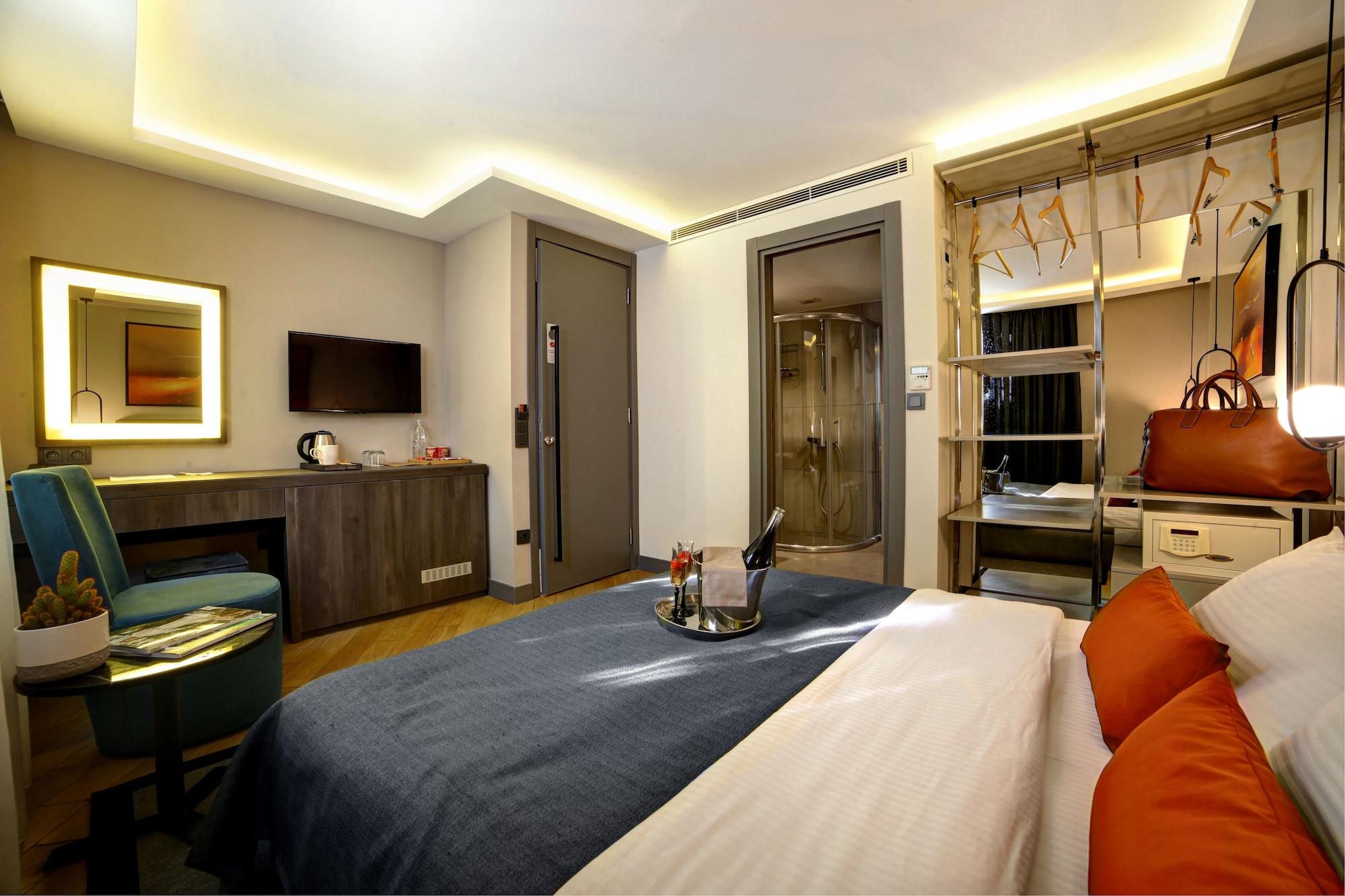 The Capital Suites Istanbul Exterior photo